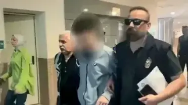 Tutuklu Sanık Ring Aracını Parçaladı: "Ben Cinayetten Yargılanıyorum" Tehdidi