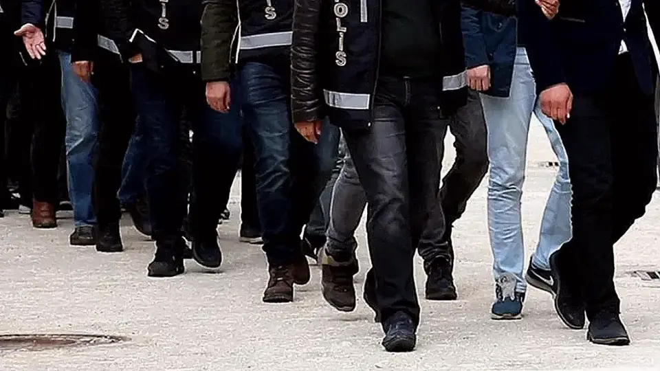 Adalet Bakanı Akın Gürlek Duyurdu: Antalya ve Mersin'de Yasa Dışı Bahis Operasyonu: 233 Gözaltı