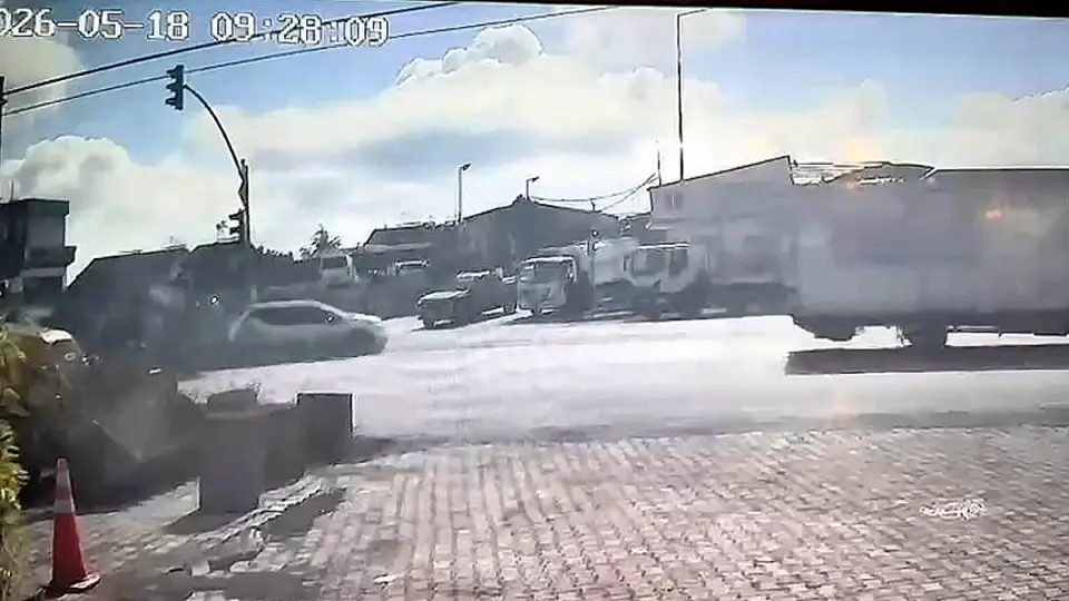 Arnavutköy'de Zincirleme Kaza: 5 Yaralı