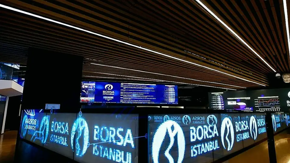 BIST 100 Güne Yükselişle Başladı: TCMB Verileri ve Trump-Şi Görüşmesi Takip Edilecek