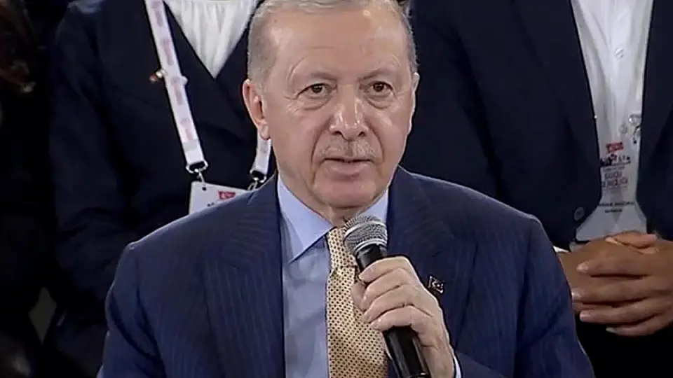 Cumhurbaşkanı Erdoğan: Gençlere Parlak Bir Gelecek Diliyorum
