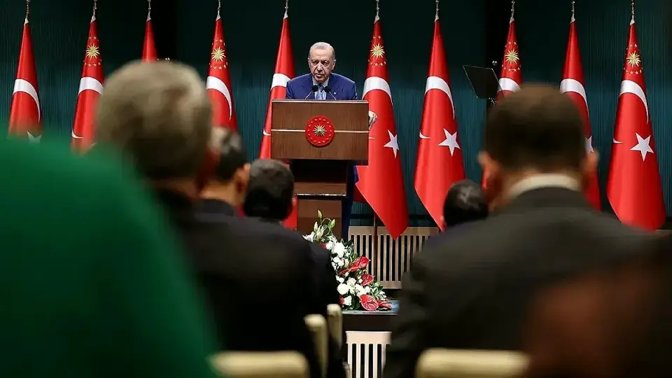 Cumhurbaşkanlığı Kabinesi Toplanıyor: Kritik Gündem Maddeleri Masada