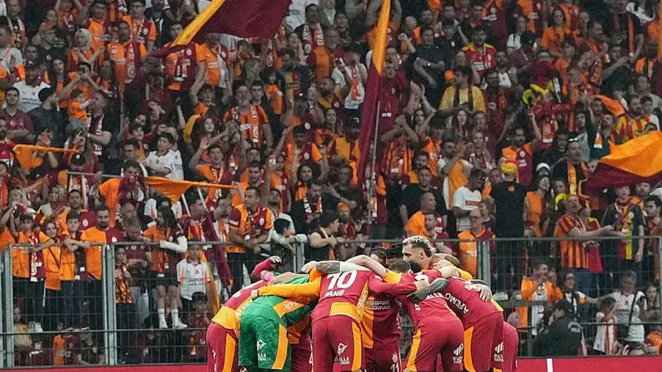 Galatasaray, 26. Şampiyonluğunu RAMS Park'ta Kutluyor
