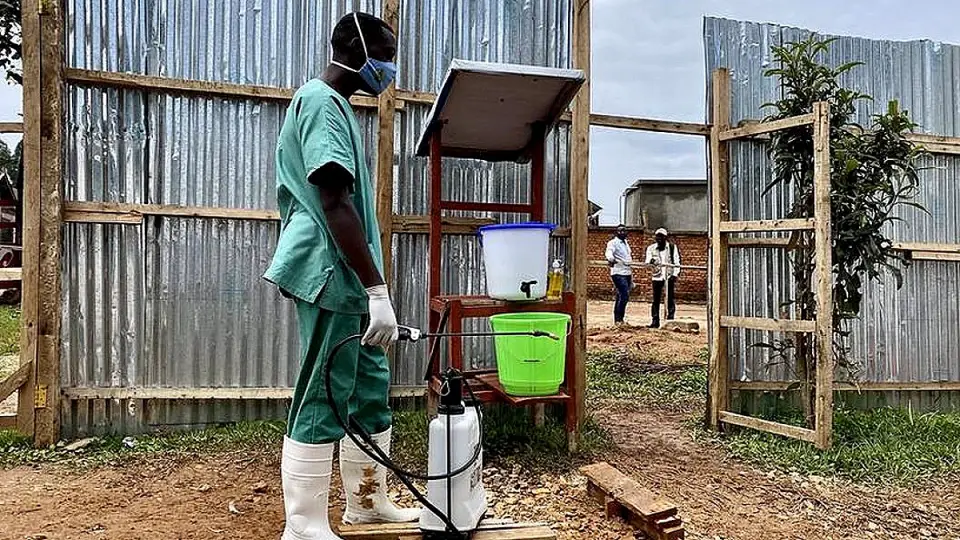 Kongo'da Ebola Salgınında Can Kaybı 131'e Yükseldi