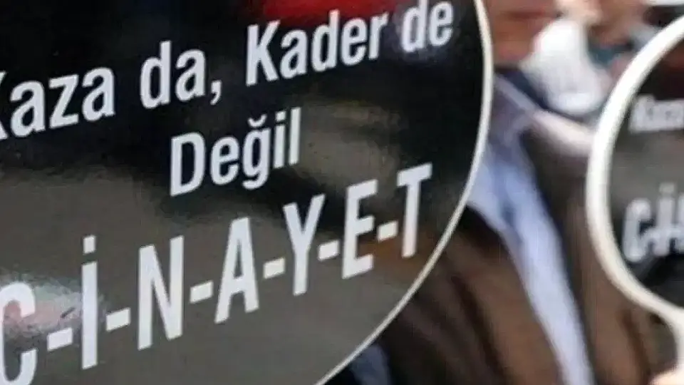 Siirt'te Çatı Tadilatı Sırasında Elektrik Akımına Kapılan İşçi Hayatını Kaybetti
