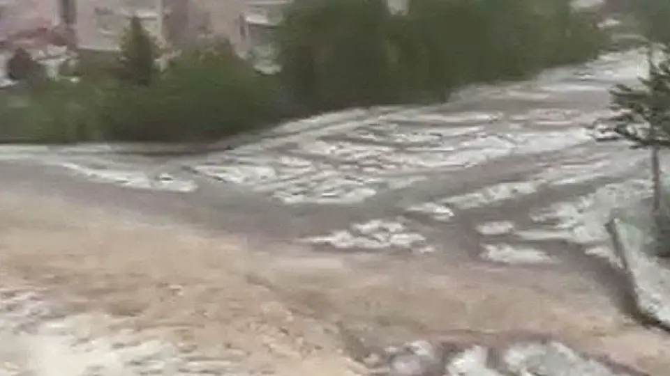 Tokat'ta Sağanak ve Dolu Nedeniyle Su Baskınları Yaşandı