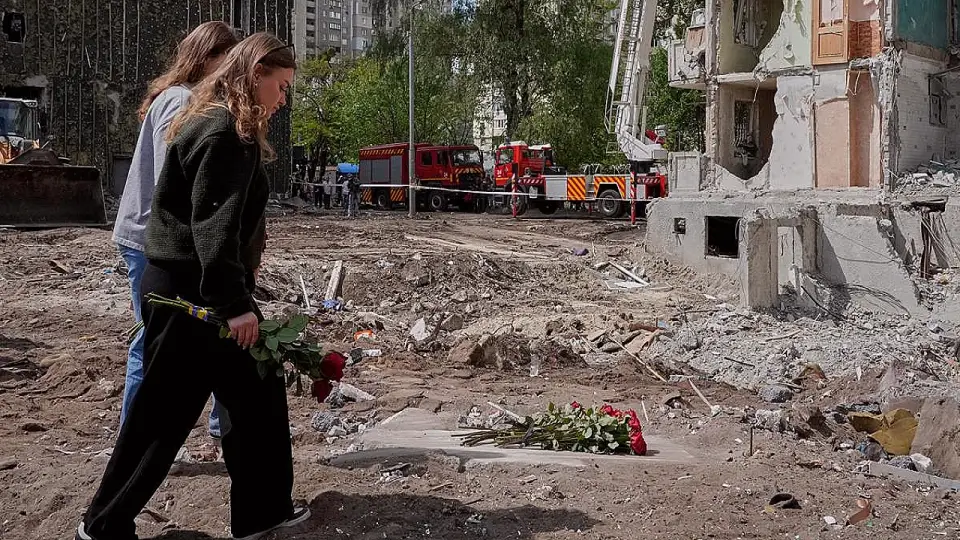 Ukrayna'da Savaş: Zelenski, Rus Saldırısına Karşı Hazırlık İstedi