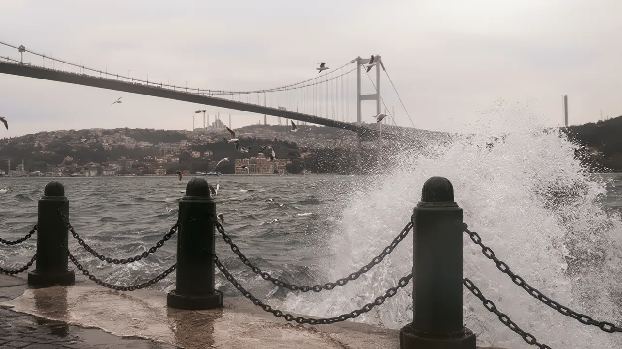 İstanbul Valiliği'nden Fırtına Uyarısı: Tedbirli Olunması İstendi
