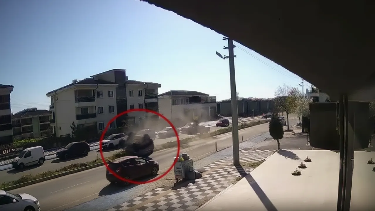 Tekirdağ'da otomobil taklalar attı: 5 yaralı