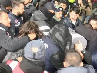 1 Mayıs'ta İstanbul'da 370 Kişi Gözaltına Alındı