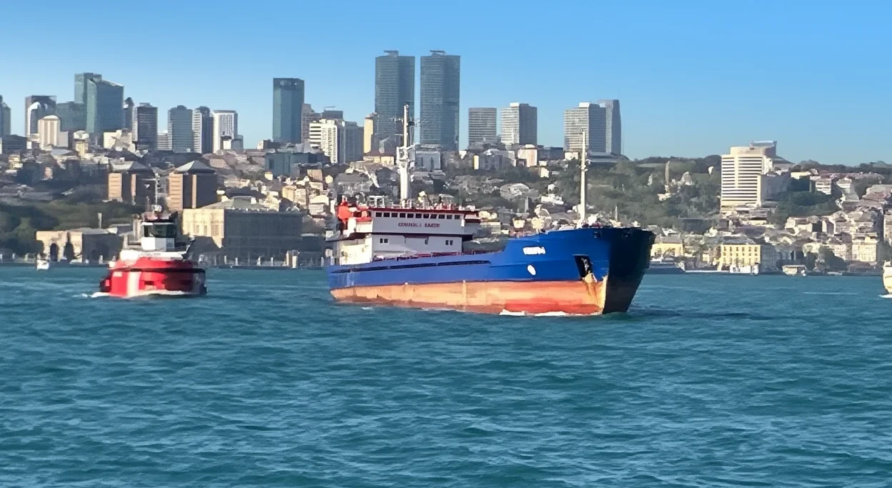 Kıyı Emniyeti Genel Müdürlüğü: İstanbul Boğazı'nda gemi arızası sonrası trafik yeniden açıldı
