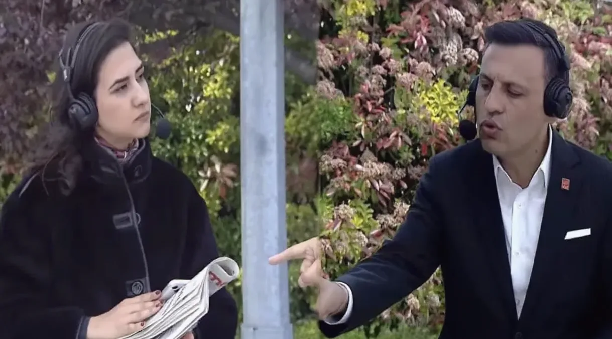 Özgür Çelik'ten Ferhat Murat'a Sert Tepki: 'Kumpas Davasının Medya Temsilcileri'