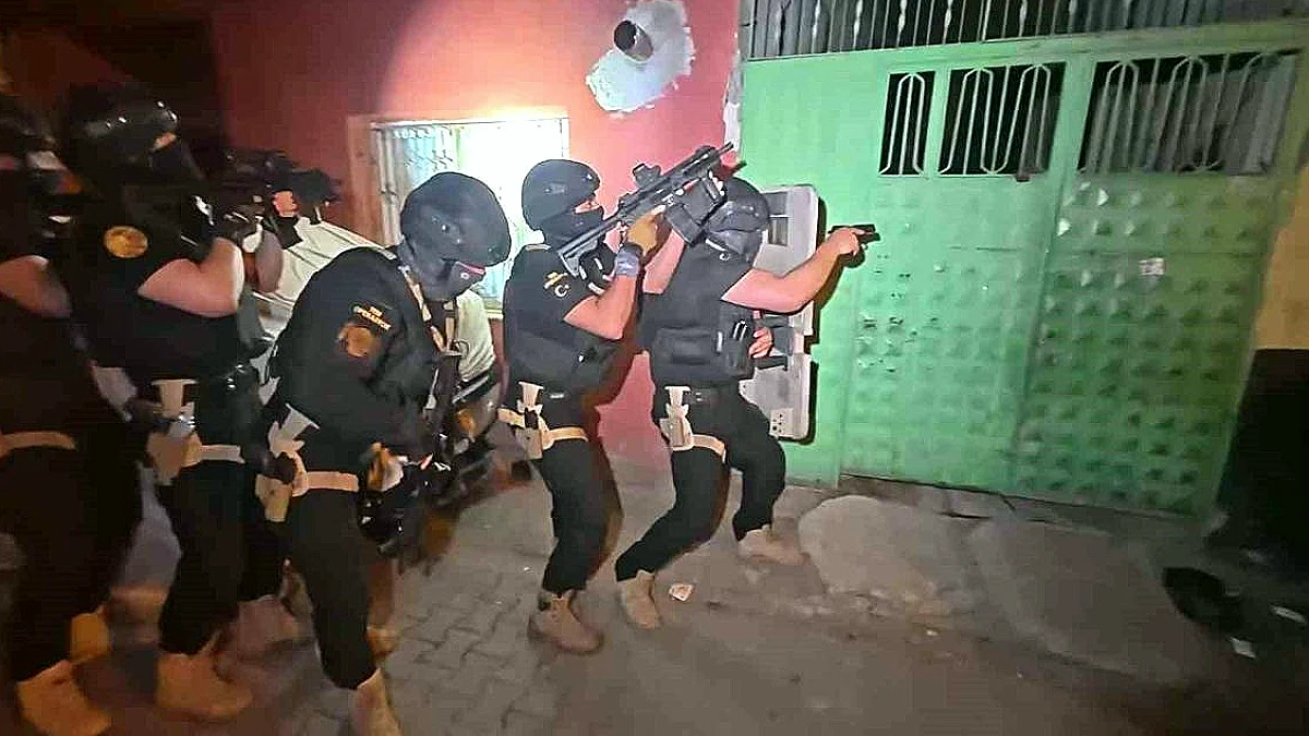 Adana'da DEAŞ Operasyonu: 16 Kişi Gözaltına Alındı