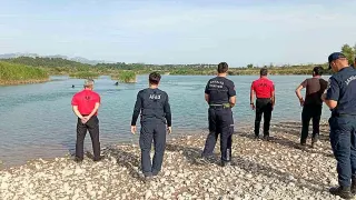 Antalya'da Aksu Çayı'nda Serinlemek İçin Giren Genç Akıntıya Kapılarak Kayboldu