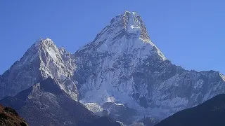 Everest Dağı'nda Tırmanış Sezonu Açıldı