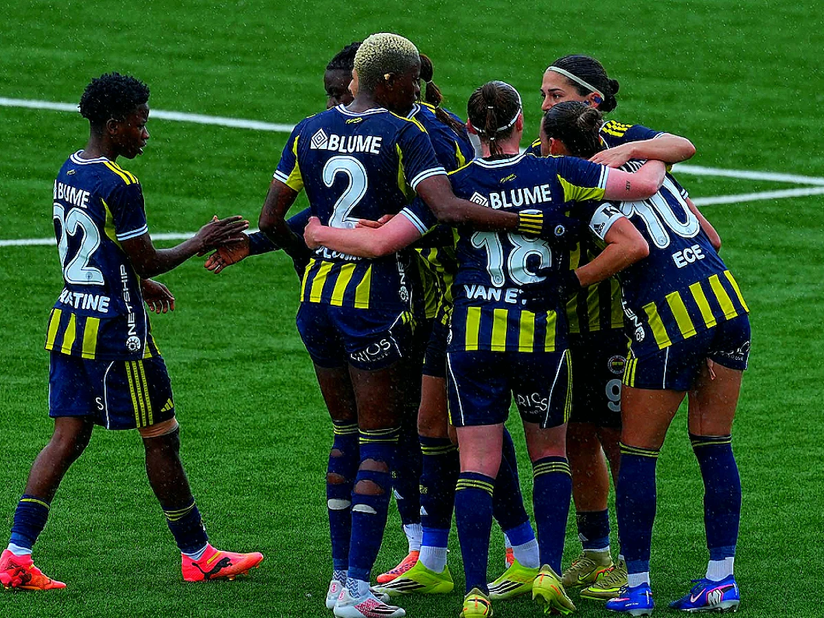 Fenerbahçe ArsaVev, 2025-2026 sezonu şampiyonu oldu