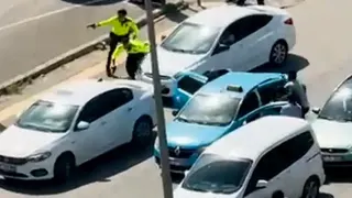 Gaziantep'te Taksi Sürücüsü Rehin Alındı: Saldırganlar Yakalandı