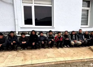 Hatay'da Dron Destekli Operasyonda 11 Düzensiz Göçmen Yakalandı