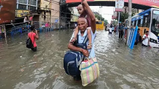 Hindistan'da Şiddetli Hava Koşulları: 27 Can Kaybı