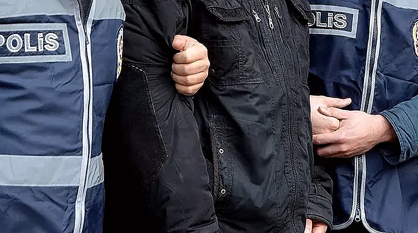 İBB Soruşturmasında Gözaltı: O.Y. Türkiye'ye Dönüşünde Yakalandı