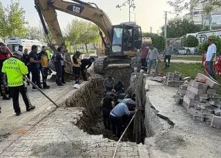 Konya'da Göçük Altında Kalan 2 İşçi Kurtarıldı