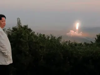 Kuzey Kore Anayasası Değişti: Kim Jong-un'a Suikast Otomatik Nükleer Saldırı Tetikleyecek