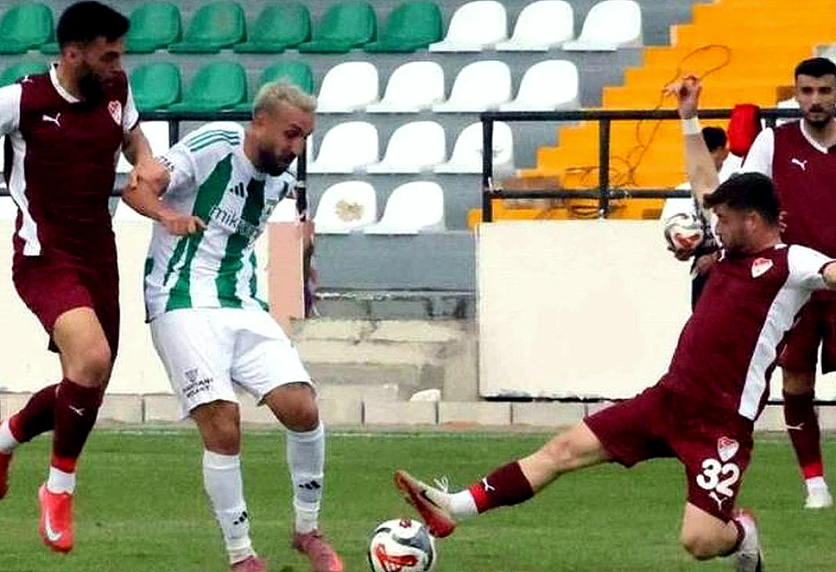 Muğlaspor Elazığspor Maçı Berabere Tamamlandı: Trendyol 1. Lig'e Yükselme Şansı Devam Ediyor