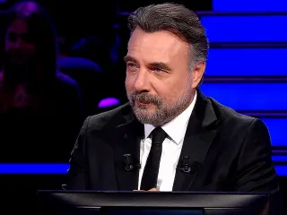 O.K. Gıda Zehirlenmesi Şüphesiyle Hastaneye Kaldırıldı