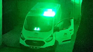 Otel Havuzunda Fenalaşan Kadın Hayatını Kaybetti