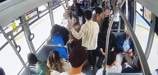 Otobüste Fenalaşan Yolcuya Şoför ve Hemşire Müdahale Etti
