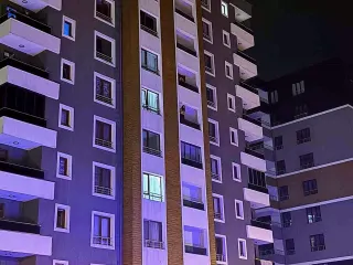 Polis, İntihar Girişiminde Bulunan Kadını İkna Etti